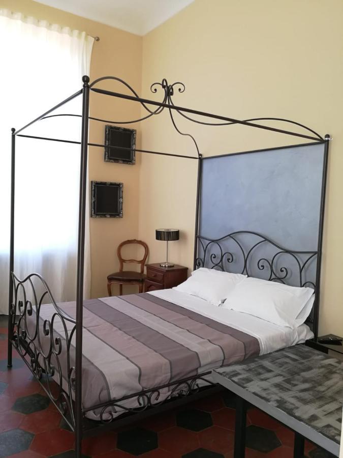 Trinità Dimora Castello Dei Conti Bed & Breakfast エクステリア 写真