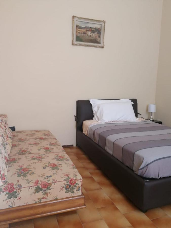 Trinità Dimora Castello Dei Conti Bed & Breakfast エクステリア 写真